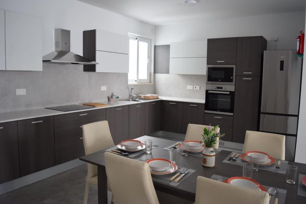 Lovely 3-Bedroom Apartment In L-Iklin Εξωτερικό φωτογραφία